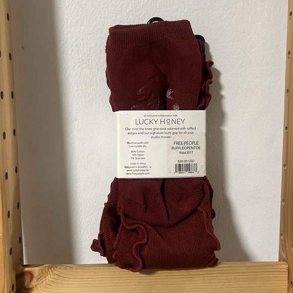 FP Movement Ruffle Over The Knee Grip Open Toe Socks - Picture 5 of 8